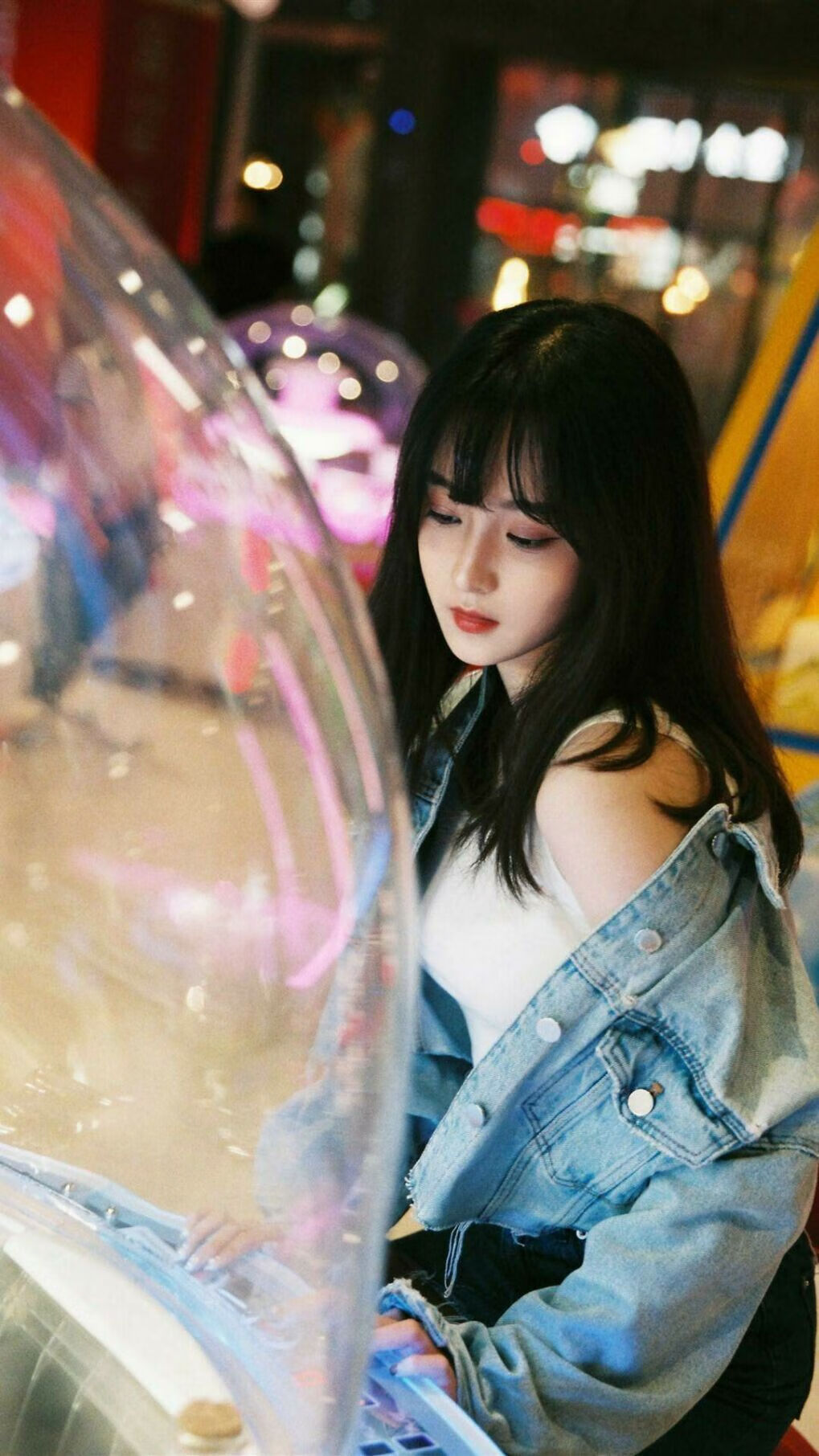 史上“最牛”篮下封盖:蒂伊在争夺篮板时显示出的强硬防守让对手胆寒!